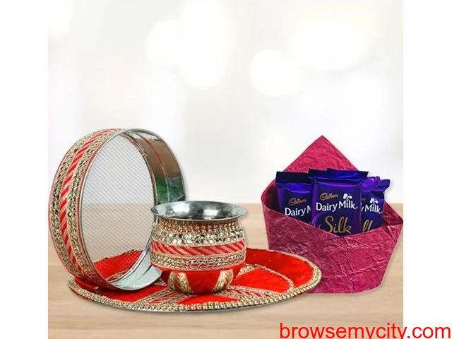 Karwa chauth best sale gifts for saas