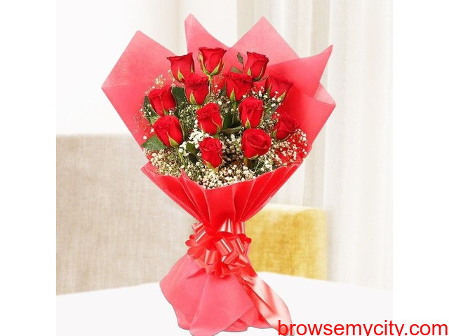 Online Flower Delivery in Delhi through OyeGifts, Get Same Day Delivery - 4/5