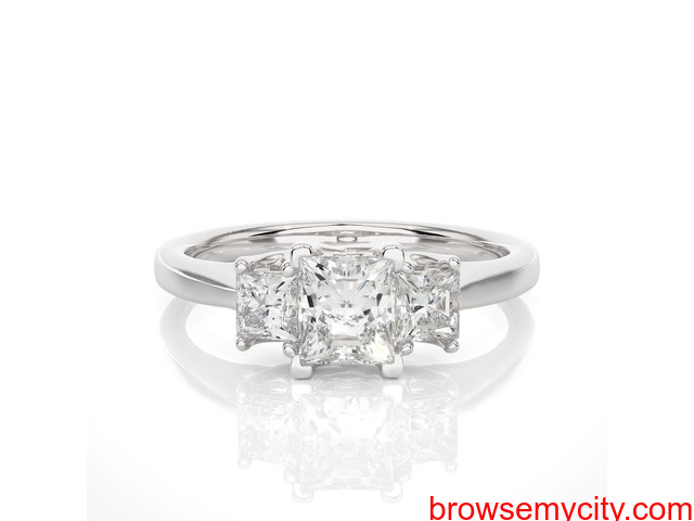 Look At the Collection of Three Stone Lab Diamond Engagement Ring - Gemver - 2/2