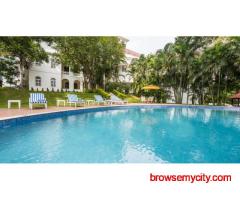 Royal Orchid Brindavan: Palace Hotel with Spa & Pool in Mysore