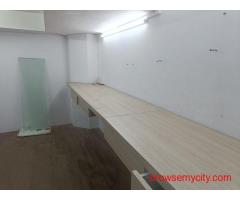 183 Sq.Ft. Furnished Office on Rent in Kandivali West
